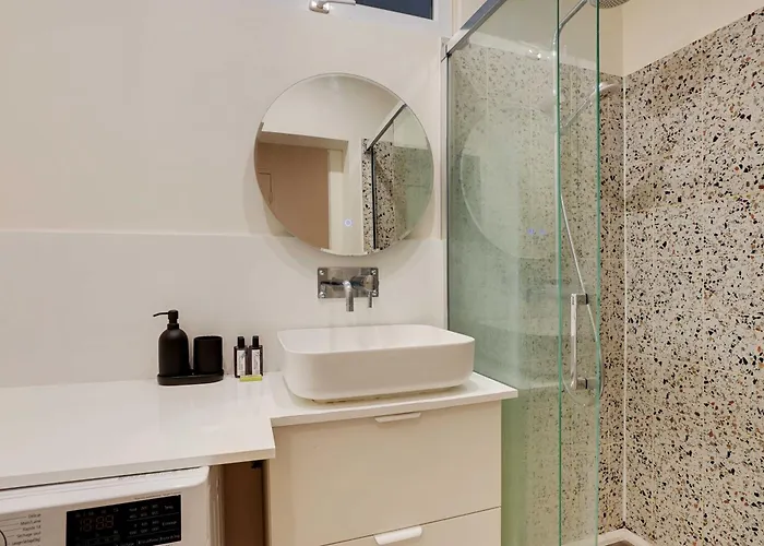 Authentic - 3br-8p - Clignancourt * Paris
