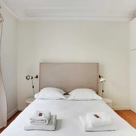 Authentic - 3br-8p - Clignancourt Париж