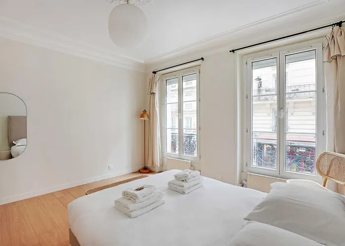 Authentic - 3br-8p - Clignancourt Lägenhet